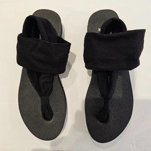 Black Sanuk Yoga Sling Wedge Sandals/Flip Flops, size 8